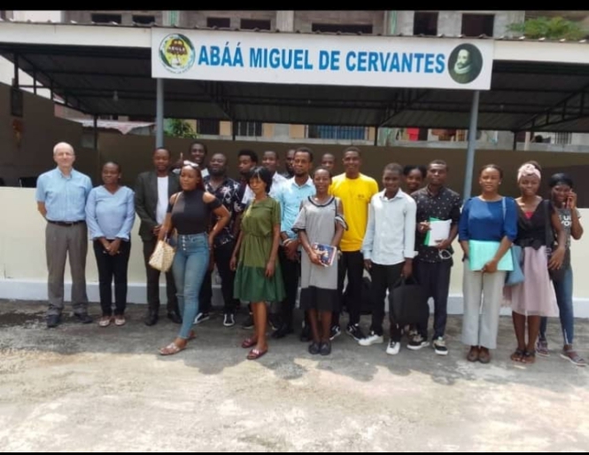 La Agencia Jarden Class inicia el curso de escritura creativa en Bata