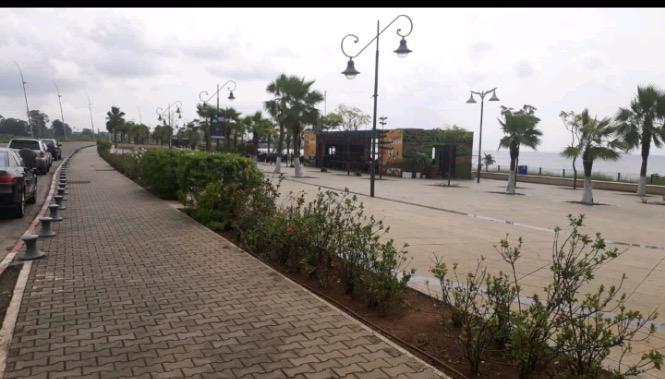 Paseo Marítimo de Malabo: Carencia de agua y baños para los chiringuitos
