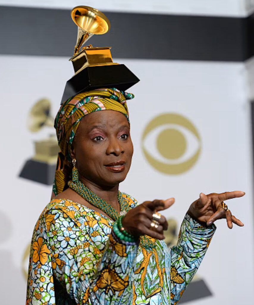 Angélique Kidjo, primera artista negra africana en el Paseo de la Fama de Hollywood